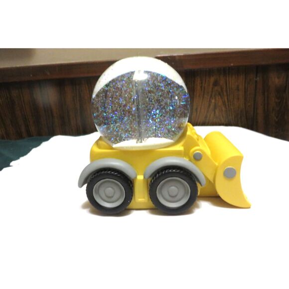 RARE NIB THINGS REMEMBERED BULLDOZER BASE SNOW GLOBE w PICTURE FRAME IN GLOBE - Picture 2 of 8